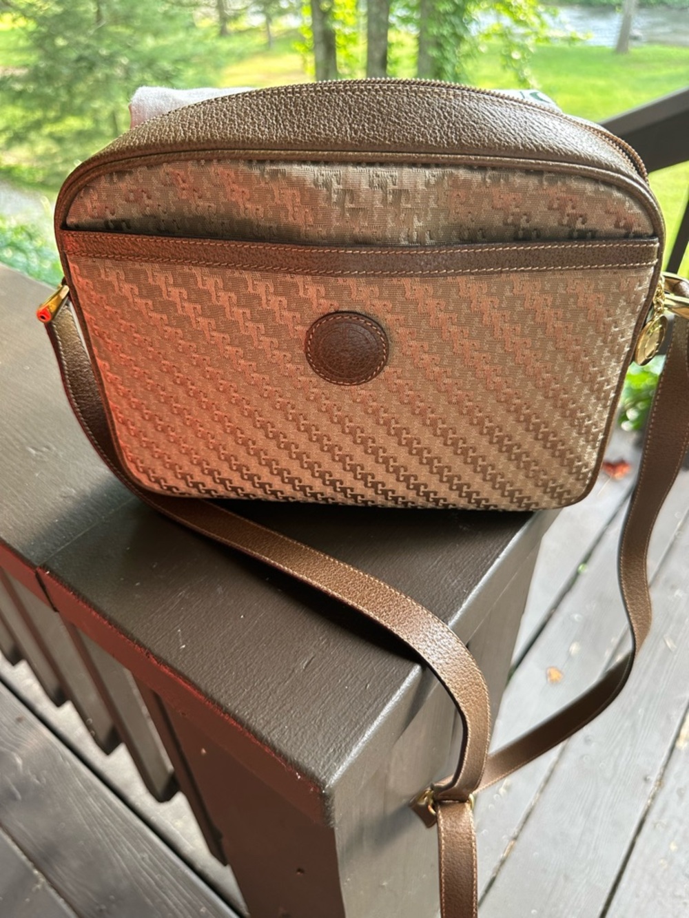 Vintage Gucci Shoulder/Crossbody Bag - Picture 3 of 10
